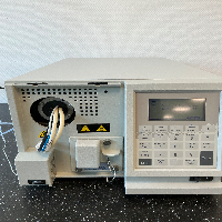 Waters 2489 UV/Visible Detector image 2